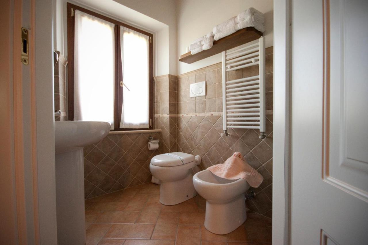 Agriturismo Vecchio Gelso Ortezzano Exterior photo