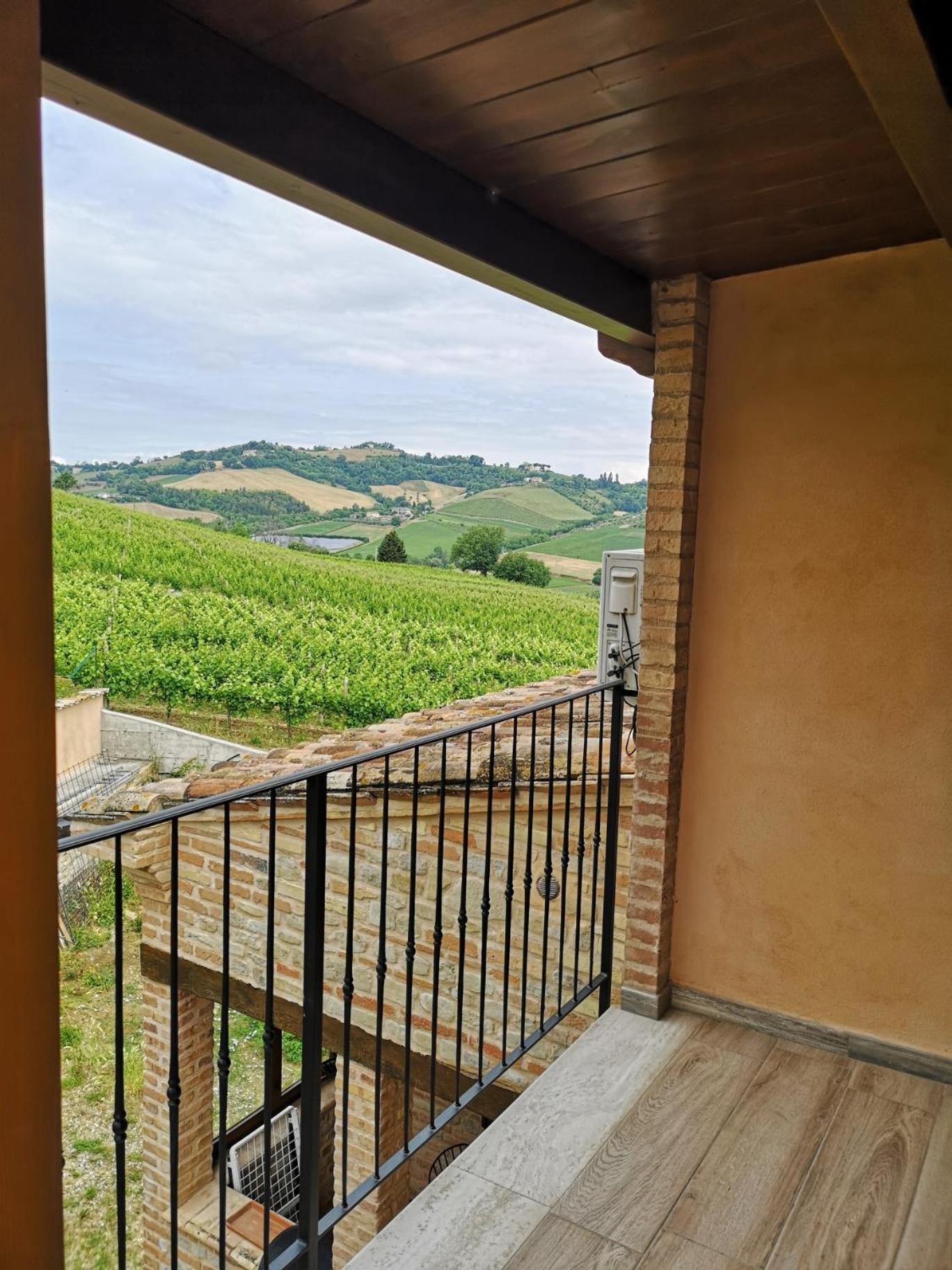 Agriturismo Vecchio Gelso Ortezzano Exterior photo