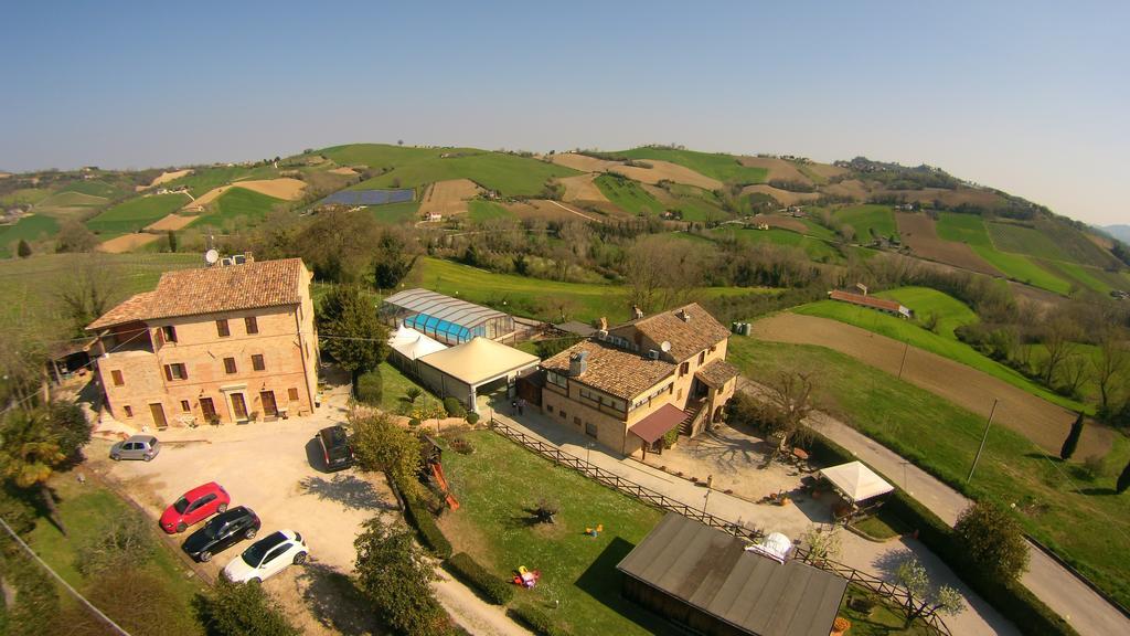 Agriturismo Vecchio Gelso Ortezzano Exterior photo