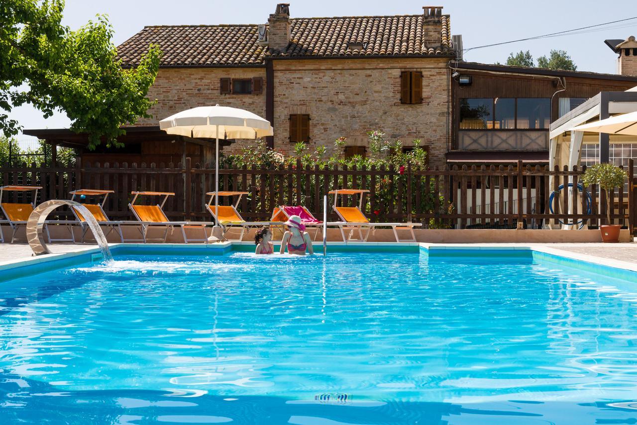 Agriturismo Vecchio Gelso Ortezzano Exterior photo