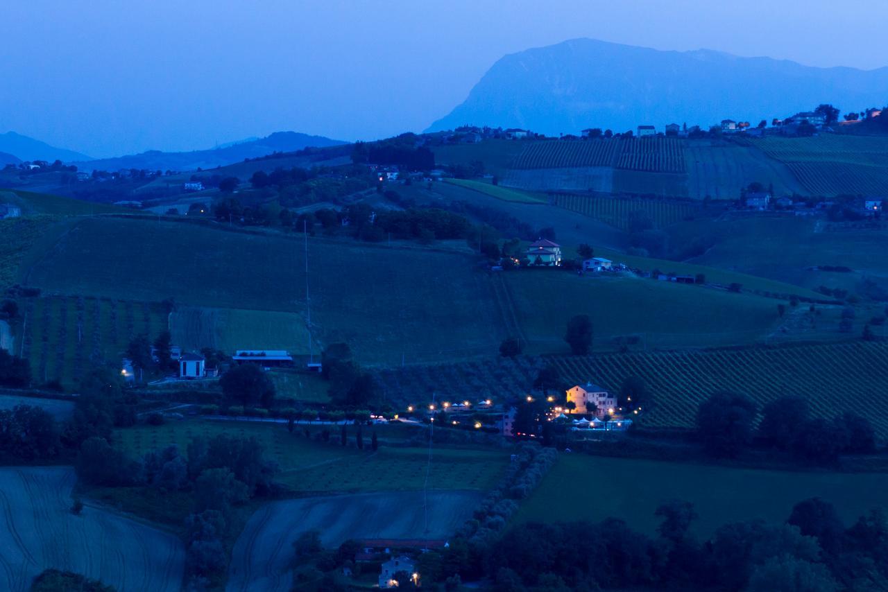 Agriturismo Vecchio Gelso Ortezzano Exterior photo